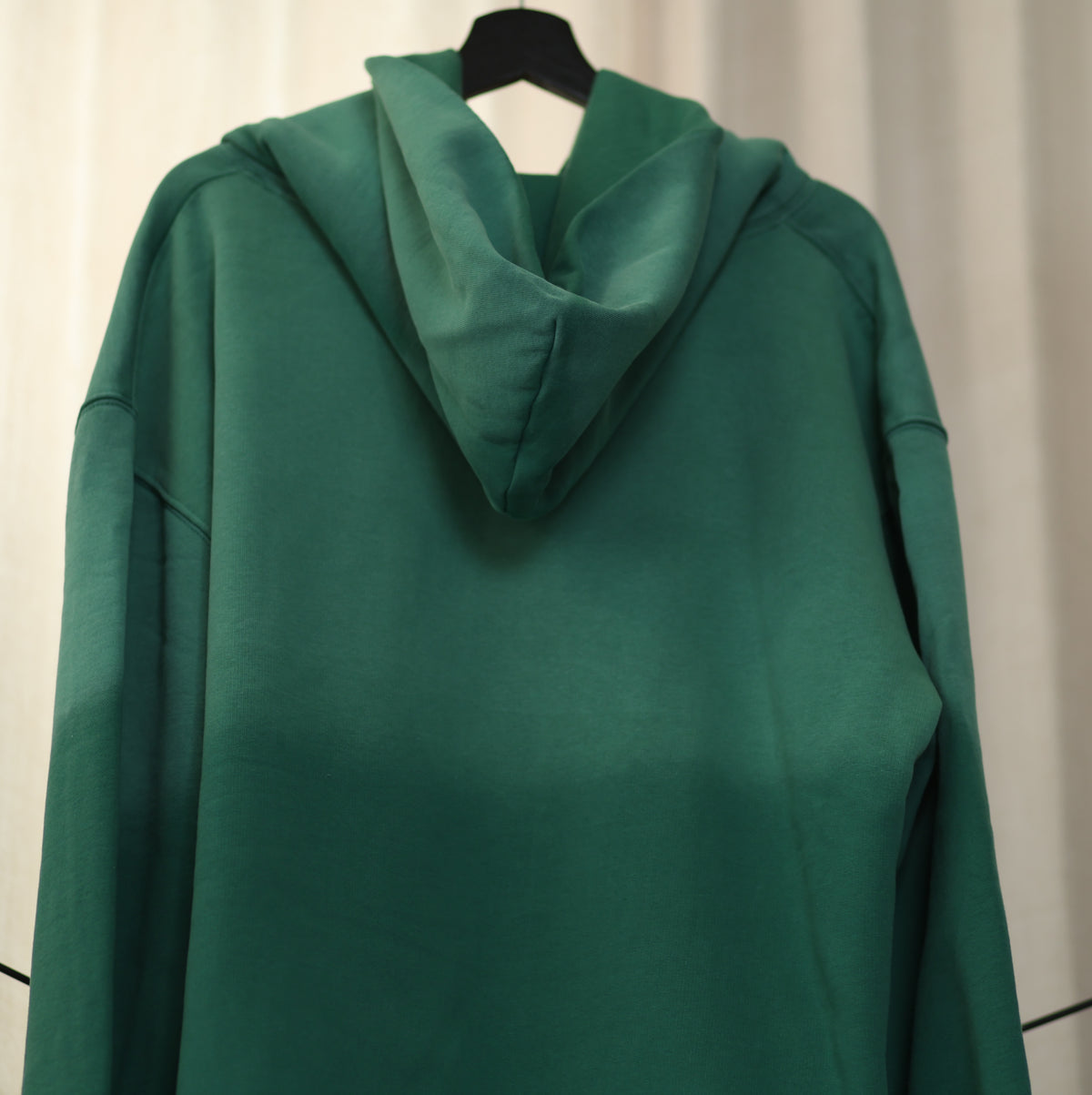 Hues Essential Hoodie